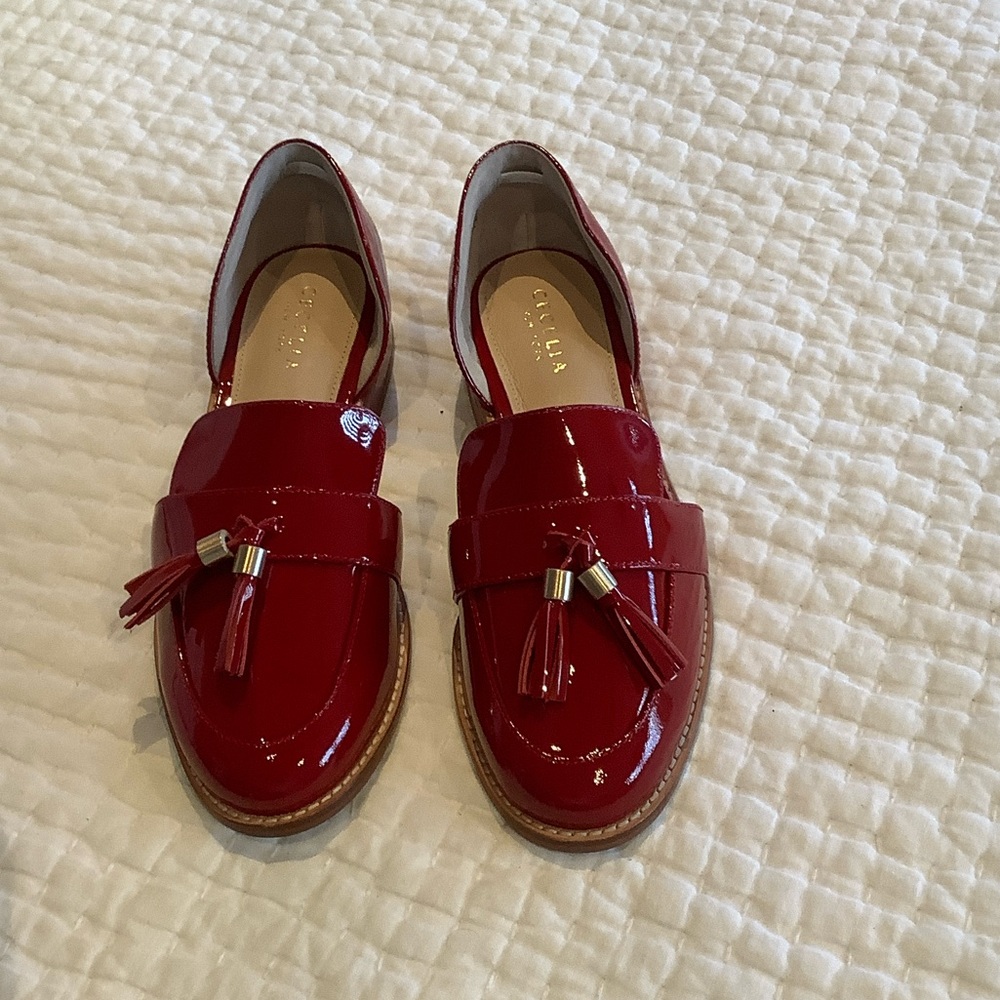 CECELIA NEW YORK Shiny Red Tassel Loafers
